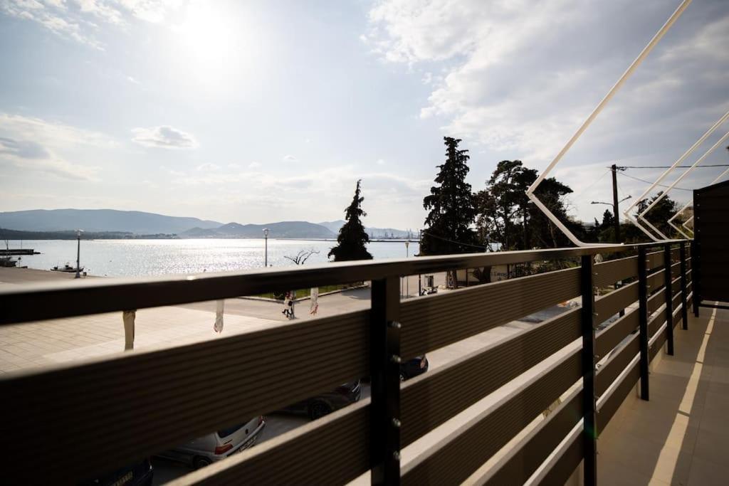 La Casa New Central Coastal Apartment & Jacuzzi Volos Luaran gambar